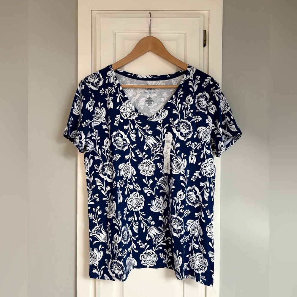 NWT || Croft & Barrow Classic Tee